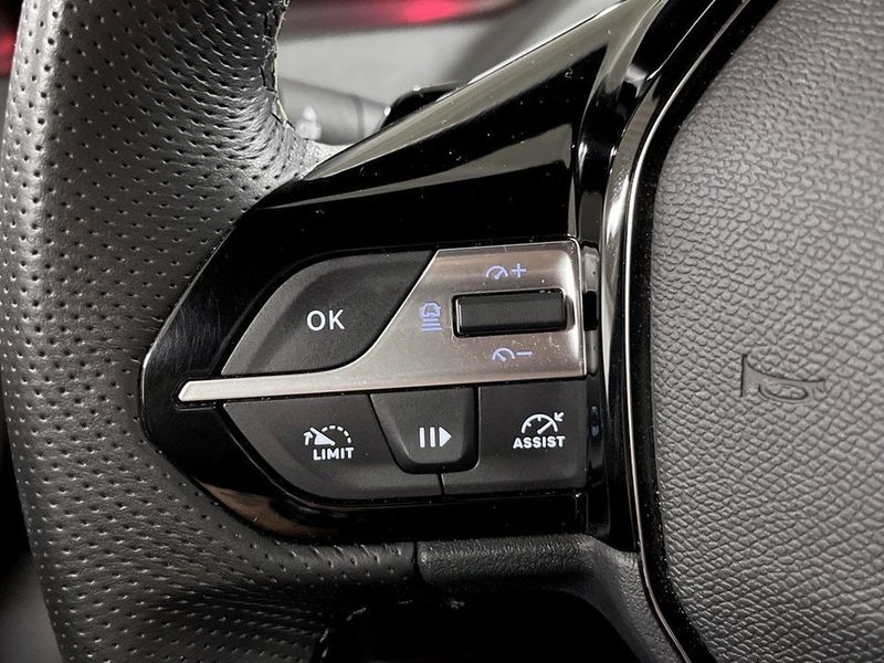 Peugeot 308 SW bild 8