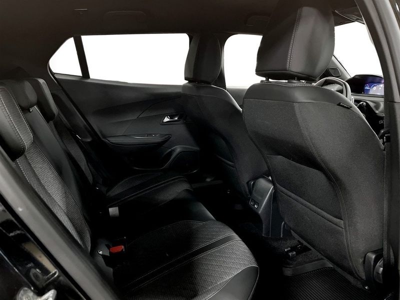 Peugeot 2008 bild 8