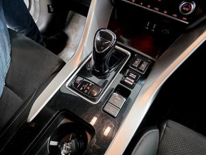 Mitsubishi Eclipse Cross bild 11