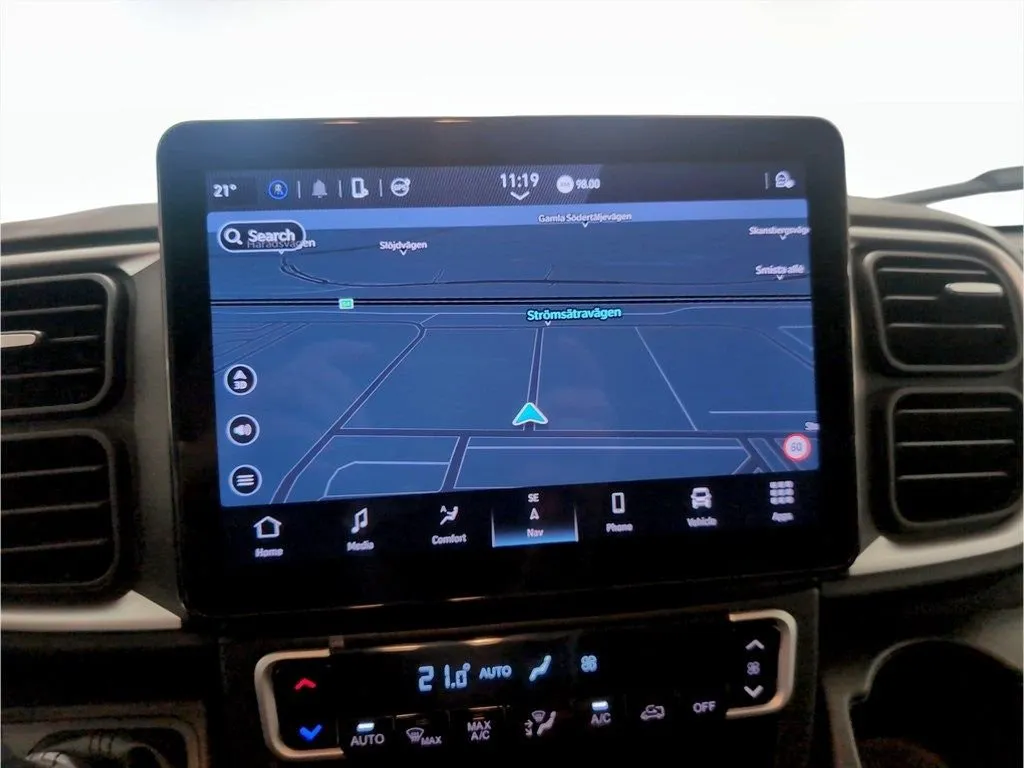 Vehicle image 8