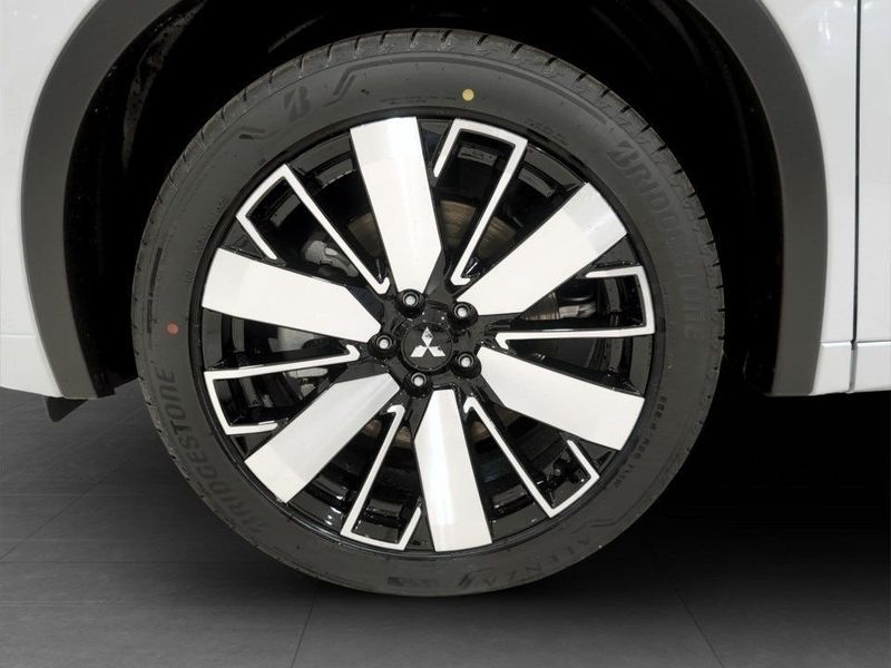 Mitsubishi Outlander bild 6