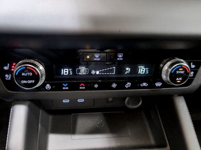 Mitsubishi Outlander bild 11