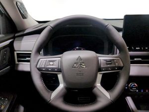 Mitsubishi Outlander bild 12