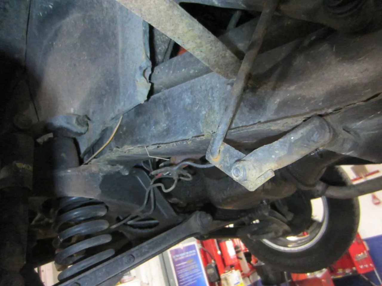 Vehicle image 12