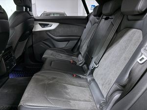 Audi SQ8 bild 19