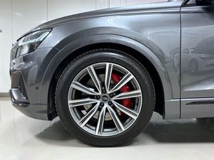 Audi SQ8 bild 4