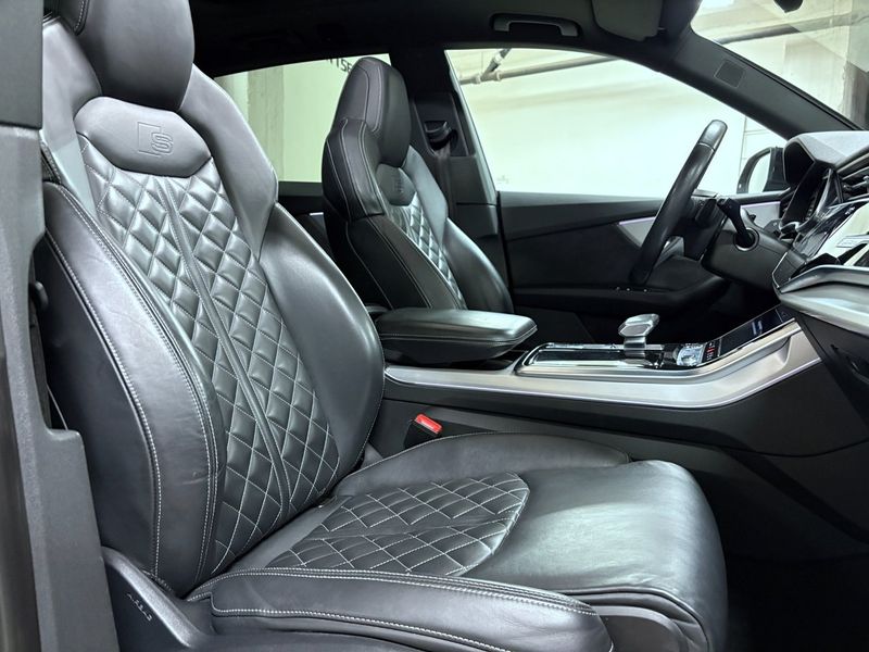 Audi SQ8 bild 28