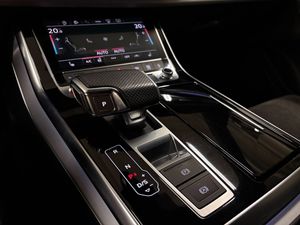 Audi SQ8 bild 19