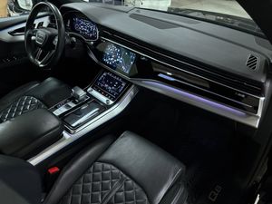 Audi SQ8 bild 30