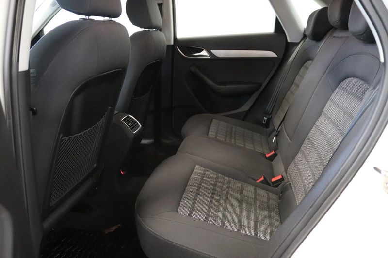 Audi Q3 bild 7
