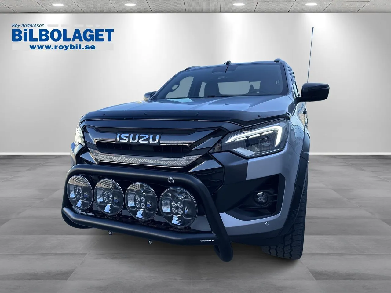 Vehicle image 10