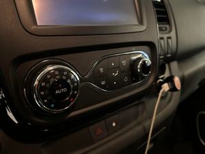 Opel Vivaro bild 8