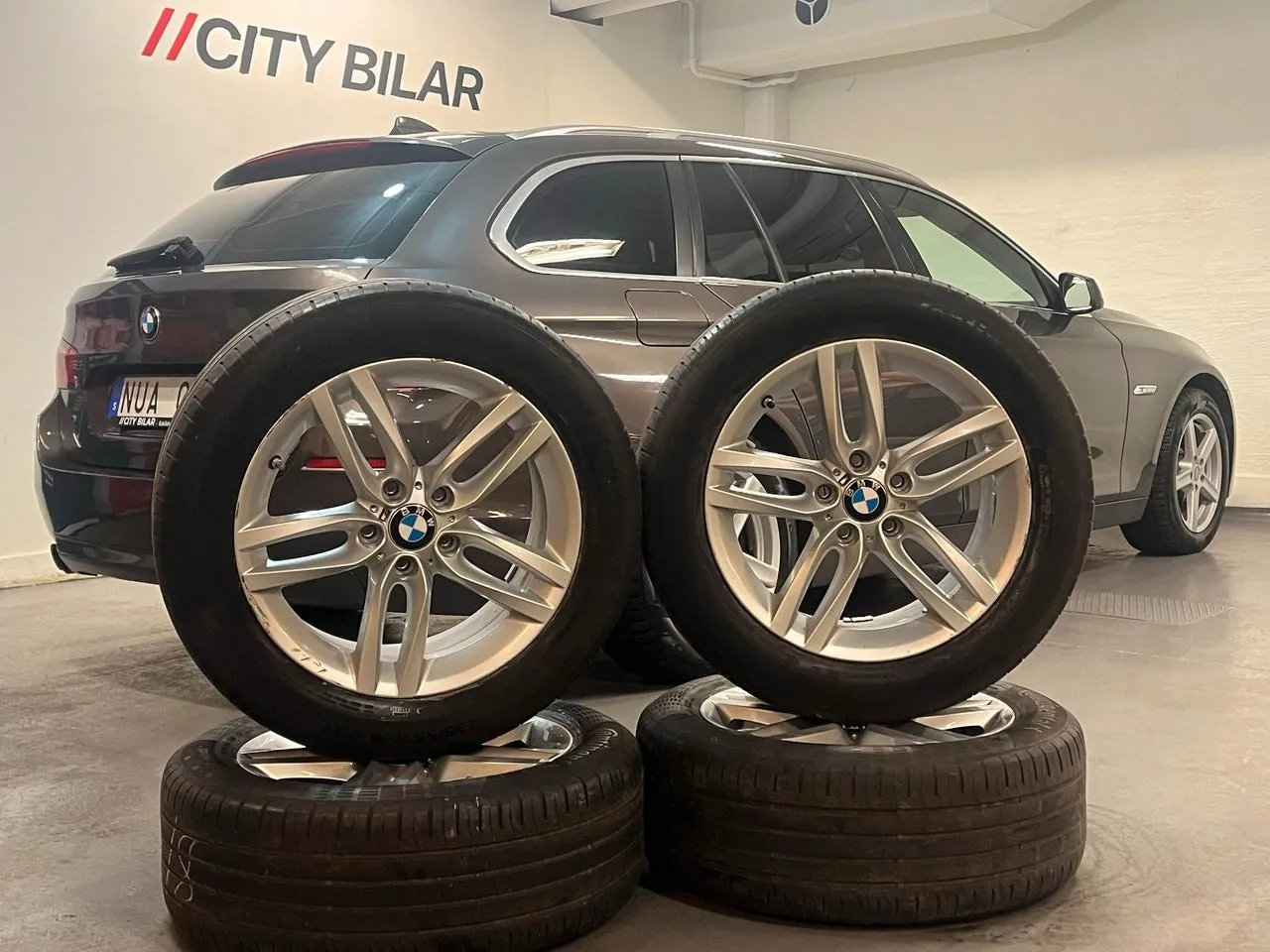 Vehicle image 20
