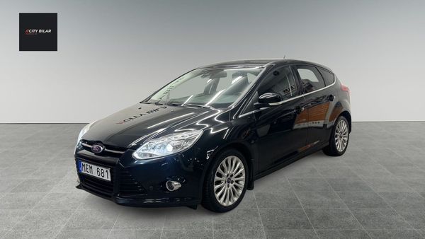 Ford Focus 2.0TDCi Automat Titanium P-Sensor Carplay M-värme - 2012