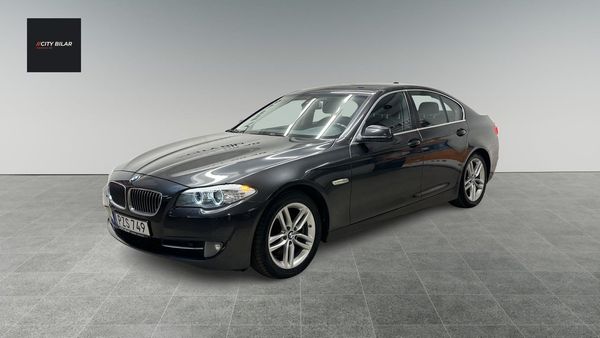 BMW 520 d Sedan Steptronic Euro 5 Drag P-sensor Nybesiktad - 2011