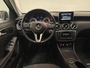 Mercedes A180 bild 14
