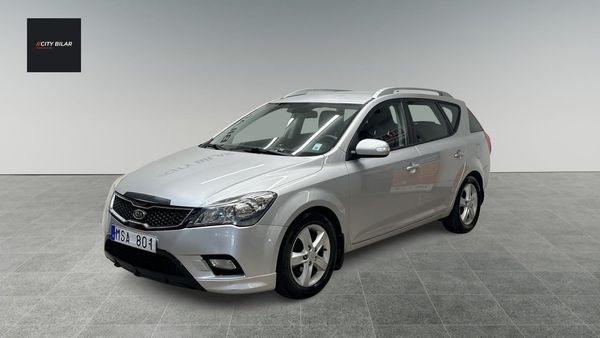 Kia Cee´d cee'd_sw 1.6 CRDi ECO Euro 5 Backkamera BT GPS-Navi - 2012