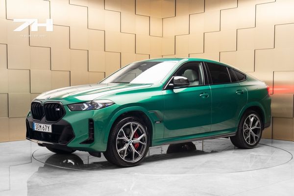 BMW X6 M 60i xDrive M Sport / H&K / Drag / Pano - 2024