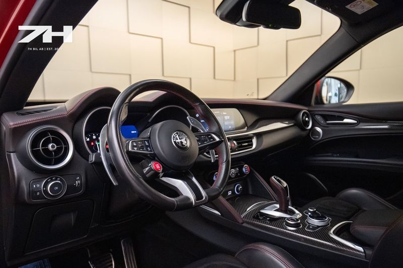 Alfa Romeo Stelvio bild 9