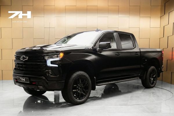 Chevrolet Silverado 1500 Z71 LT Trail Boss / KAMPANJRÄNTA 1,99% / BOSE® / Pano - 2026