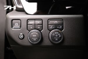 Chevrolet Silverado bild 24