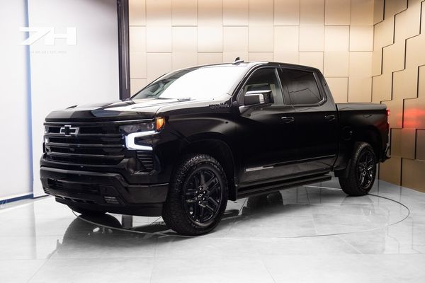 Chevrolet Silverado High Country M Edt / KAMPANJRÄNTA 1,99% / BOSE / 360° / - 2026