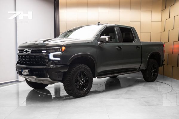 Chevrolet Silverado ZR2 1500 / KAMPANJRÄNTA 1,99% / BOSE / HuD /Taklucka - 2026