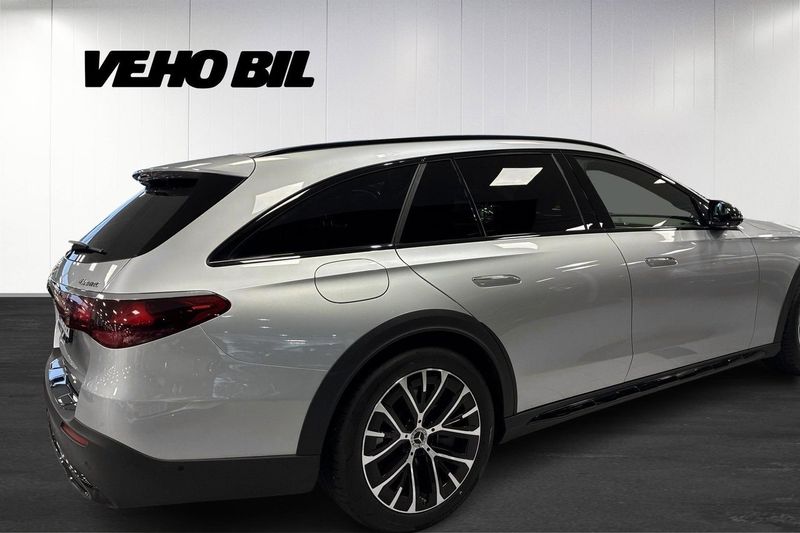 Mercedes E300 bild 3