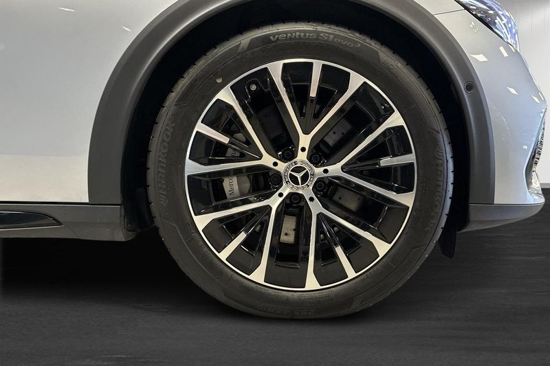Mercedes E300 bild 11