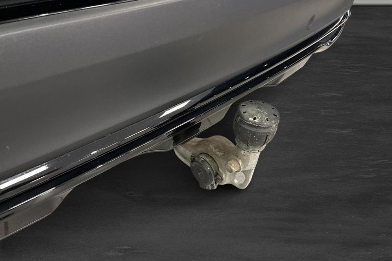 Mercedes E300 bild 12