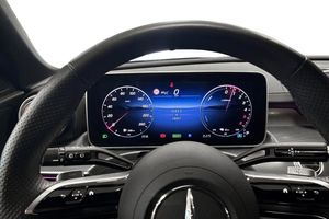 Mercedes C300 bild 5