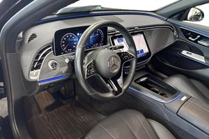 Mercedes E300 bild 6