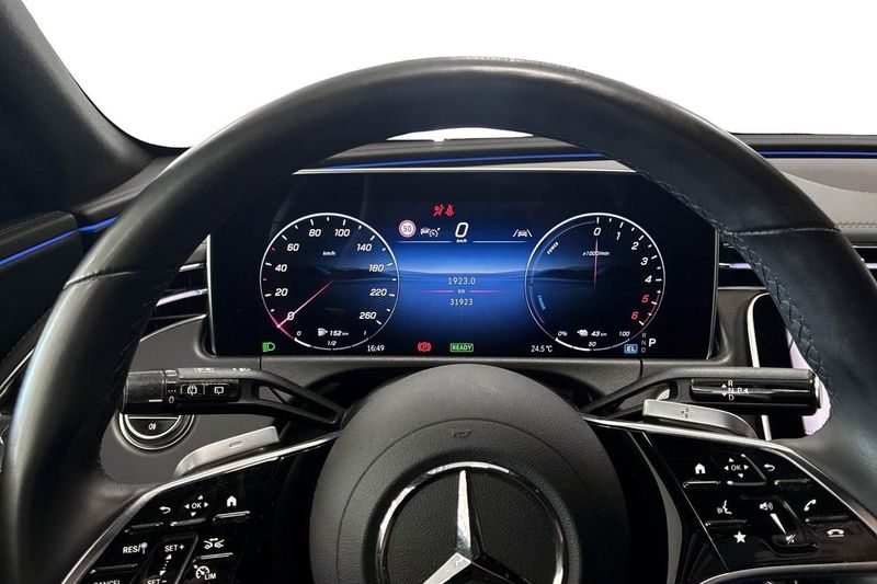 Mercedes E300 bild 5