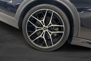 Mercedes E300 bild 11