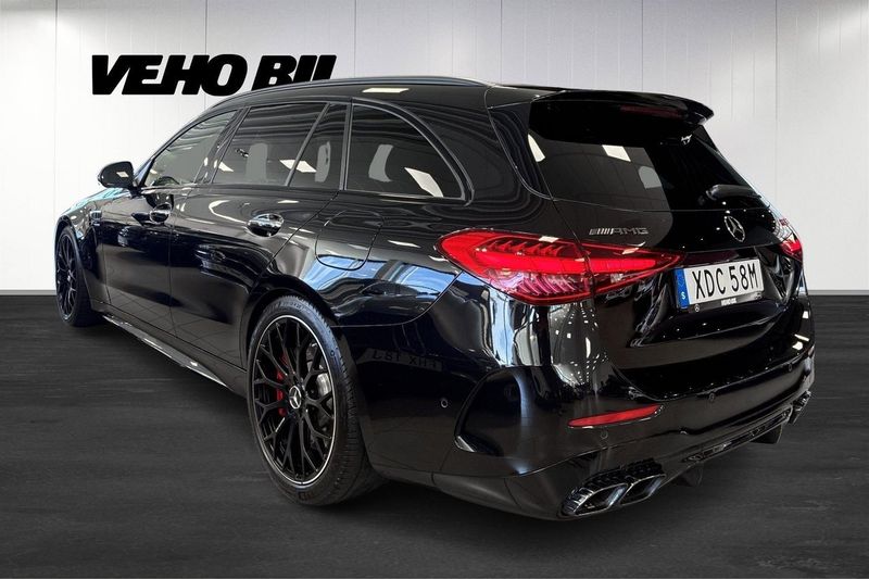 Mercedes C63 AMG bild 4