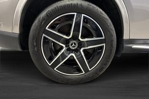 Mercedes GLC300 bild 11