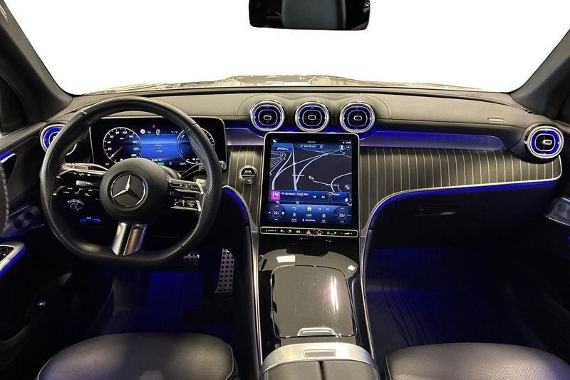 Mercedes GLC300 bild 8