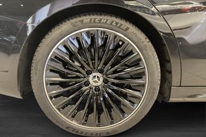 Mercedes E300 bild 11