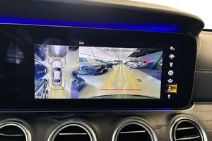 Mercedes E220 bild 13