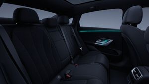 Mercedes C400 bild 15
