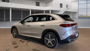 Mercedes EQE350 SUV bild 3