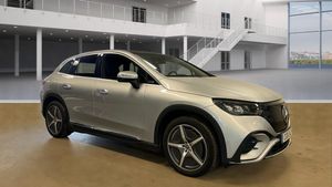 Mercedes EQE350 SUV bild 4