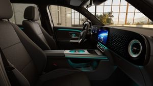 Mercedes GLB350 bild 13