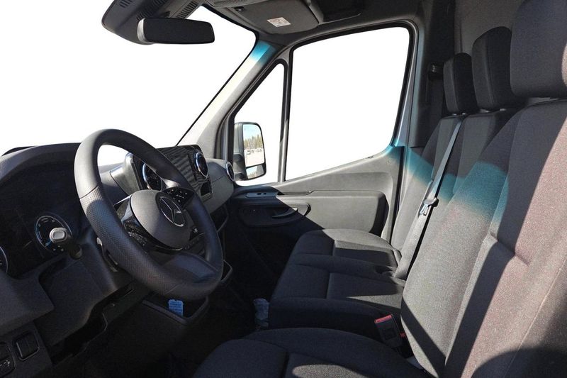 Mercedes e-Sprinter bild 7