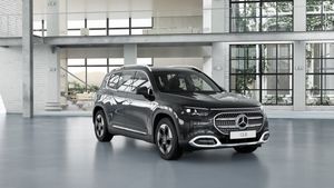 Mercedes GLB350 bild 1