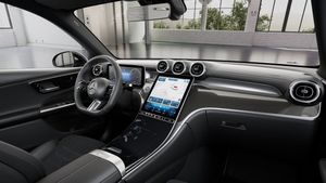 Mercedes GLC300 bild 16