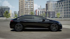 Mercedes EQE350 bild 2
