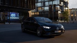 Mercedes EQE350 bild 9