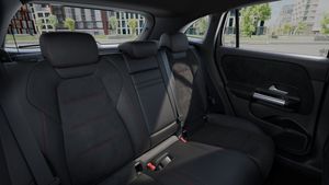 Mercedes EQA300 bild 14