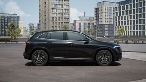 Mercedes EQA300 bild 2